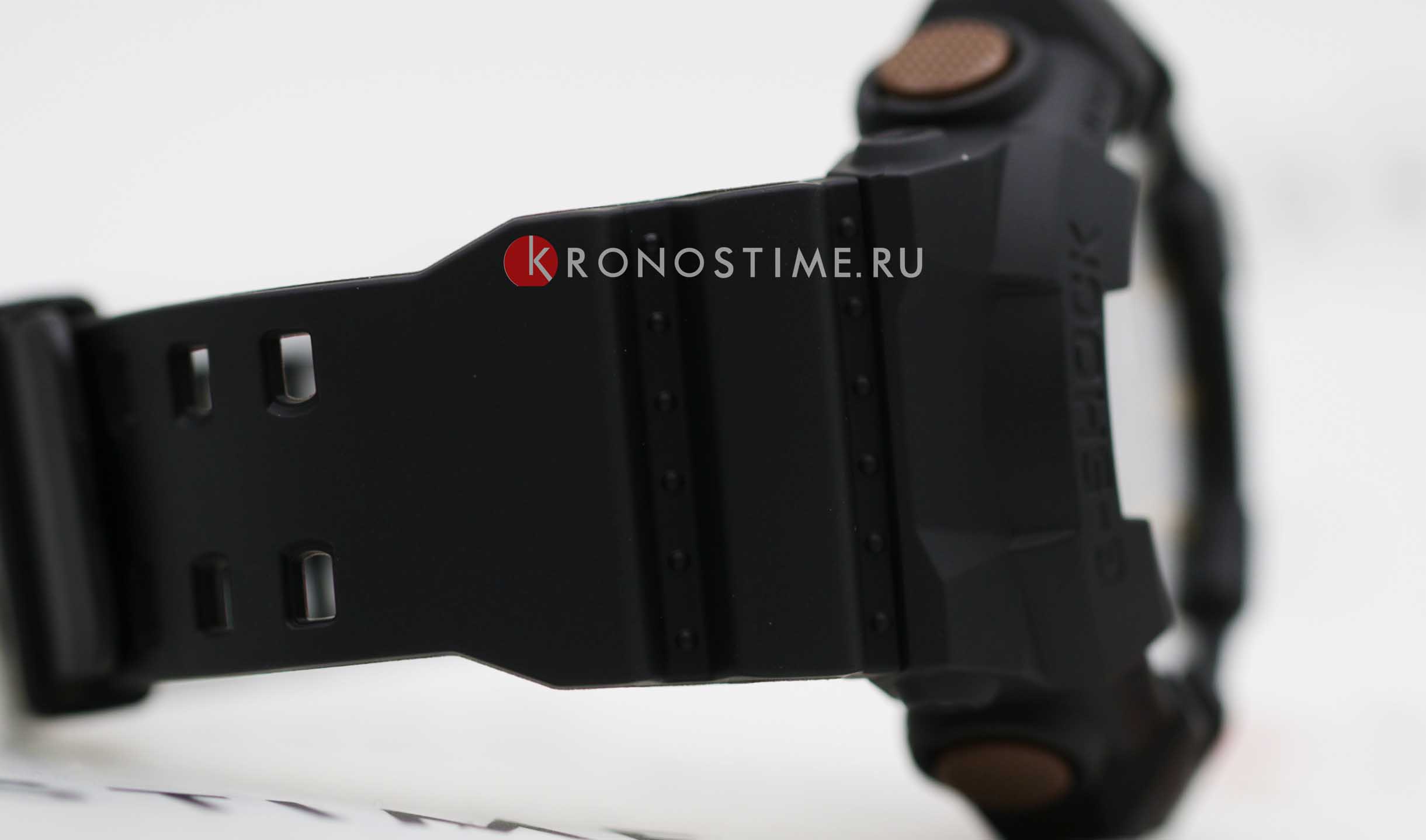 Casio Casio G-Shock GA-700RC-1ADR (GA-700RC-1A) электронные мужские часы часы крупный план  циферблата
